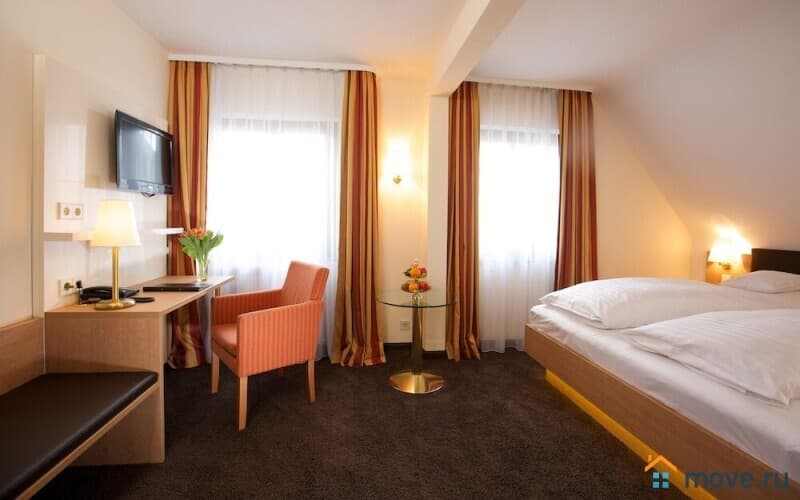 гостиница, 2300 м²