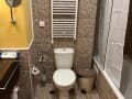 Продаем двухкомнатную квартиру, 67 м², этаж 6 из 9. Фото 3
