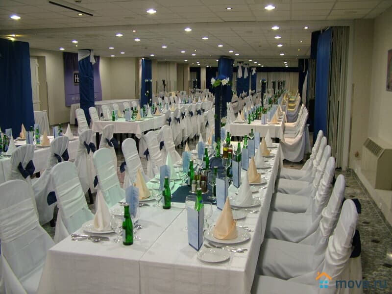 гостиница, 17000 м²