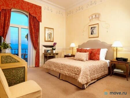 Продаем гостиницу, 7000 м², Beaulieu-sur-Mer, Больё-Сюр-Мер
