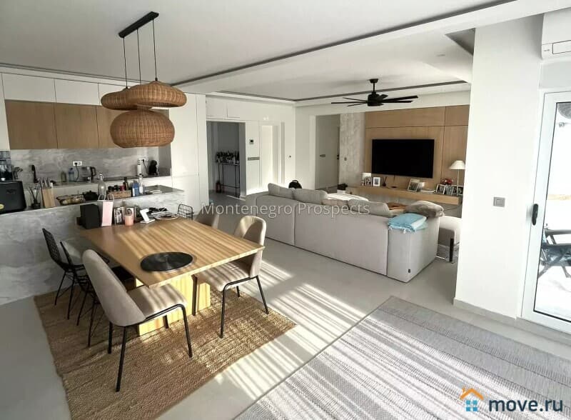3-комн. квартира, 122 м²