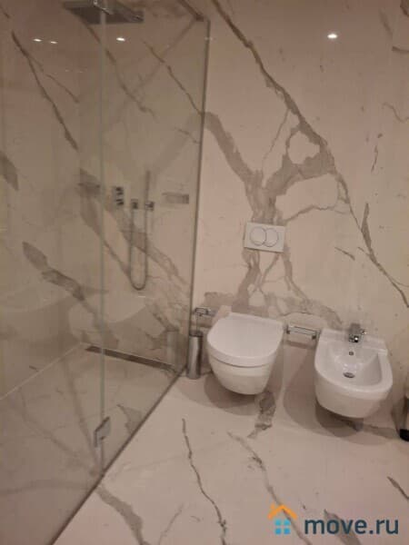 3-комн. квартира, 160 м²