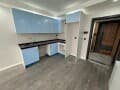 Продать двухкомнатную квартиру, 65 м², этаж 3 из 5. Фото 1