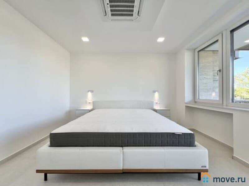4-комн. квартира, 146 м²