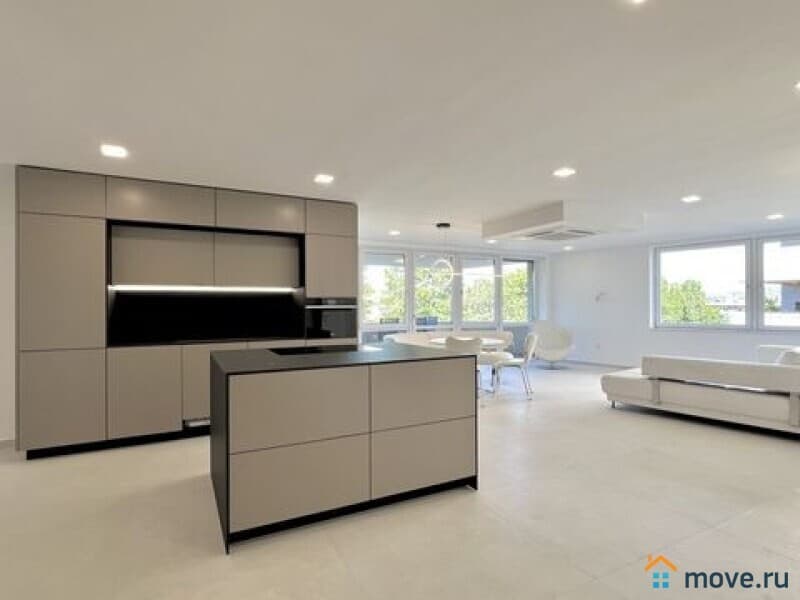 4-комн. квартира, 146 м²