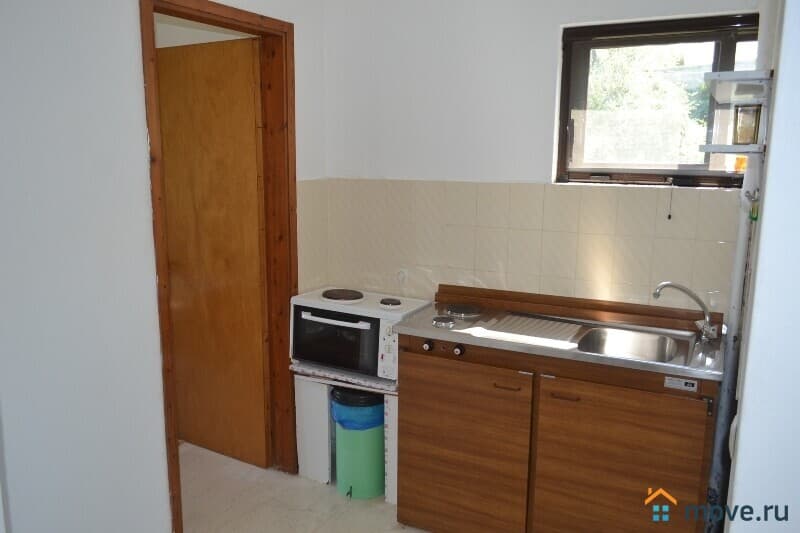 гостиница, 300 м²