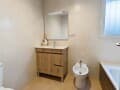 Купить двухкомнатную квартиру, 54 м², этаж 2 из 4. Фото 23