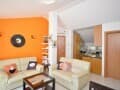 Объявление о продаже трехкомнатной квартиры, 48 м², этаж 2 из 2. Фото 4