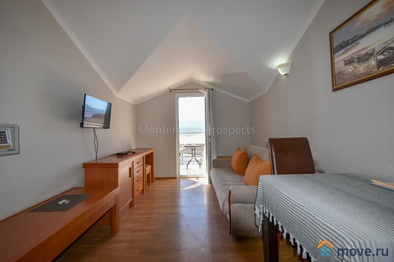 гостиница, 391 м²