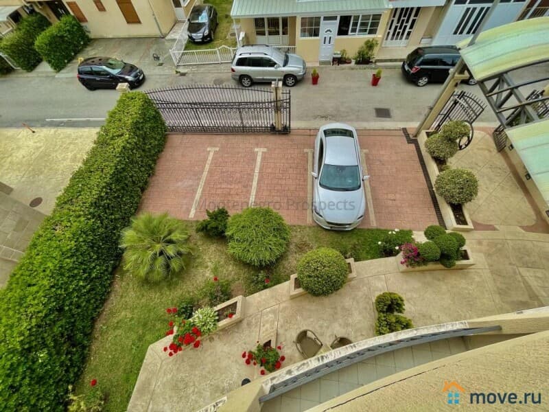 гостиница, 1324 м²