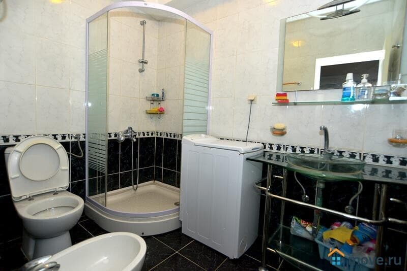 гостиница, 267 м²