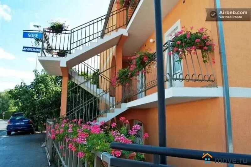 гостиница, 308 м²