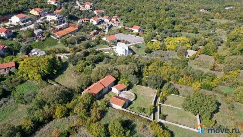 поместье, 177 м²