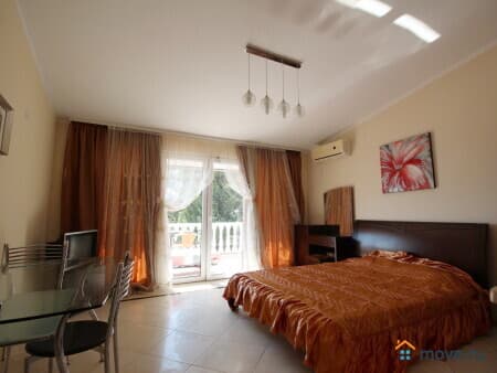 Продаю гостиницу, 350 м², Бар