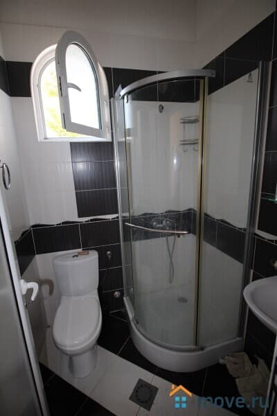 гостиница, 350 м²