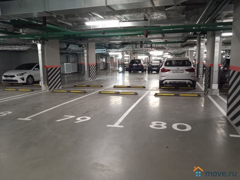 машиноместо, 14 м²