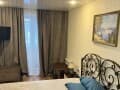 Аренда двухкомнатной квартиры на сутки, 60 м², этаж 2 из 5. Фото 1