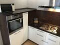 Объявление о сдаче трехкомнатной квартиры на сутки, 66 м², этаж 1 из 9. Фото 4