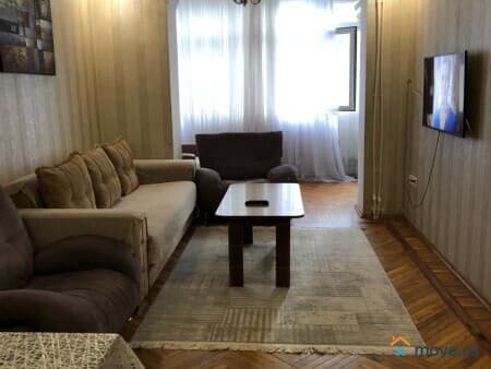 Сдам посуточно 2-комнатные апартаменты, 76 м², Баку, Узеира Гаджибекли, 54