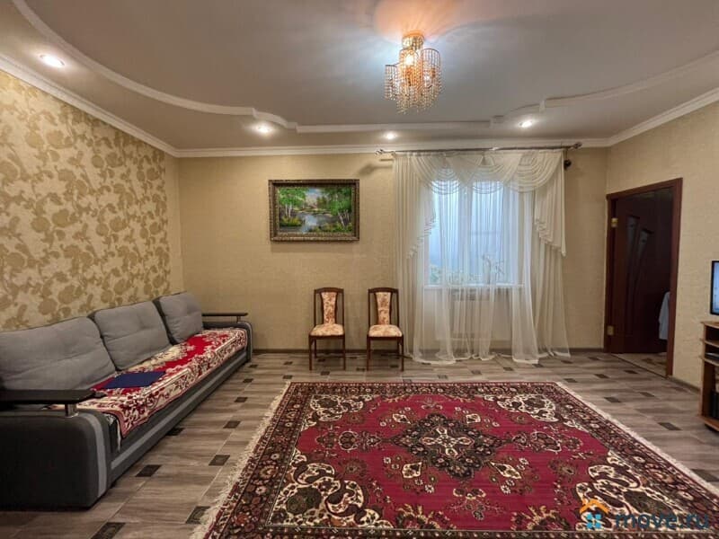 дом, 80 м²