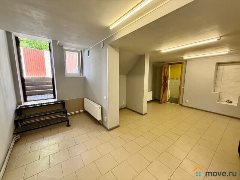 свободного назначения, 50 м²