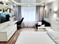 Сдается в аренду посуточно однокомнатная квартира, 40 м², этаж 1 из 9. Фото 1