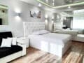 Сдается в аренду посуточно однокомнатная квартира, 40 м², этаж 1 из 9. Фото 3