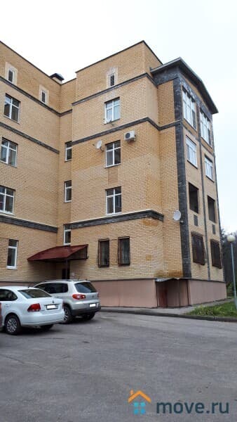 2-комн. квартира, 82 м&sup2;