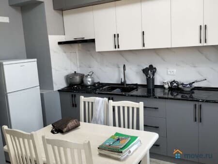 Сдам 2-комнатную квартиру, 60 м², Ташкент, Узбум