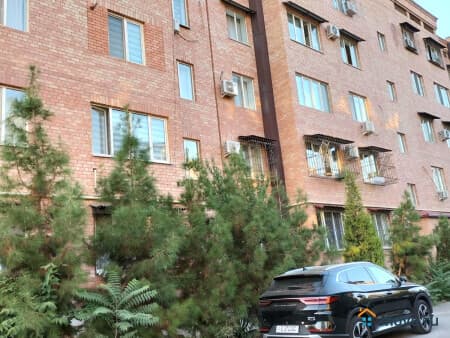 Сдам 2-комнатную квартиру, 76 м², Ташкент, Паркентский