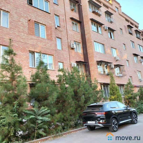 2-комн. квартира, 76 м²