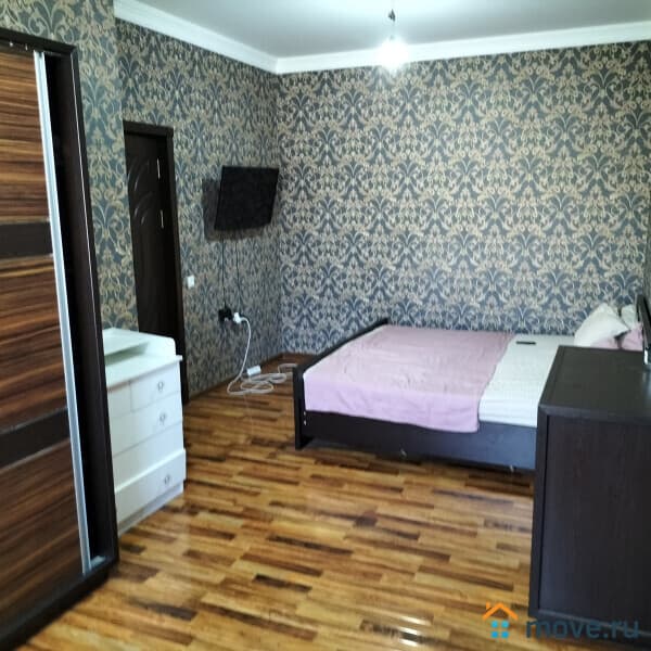 2-комн. квартира, 76 м²