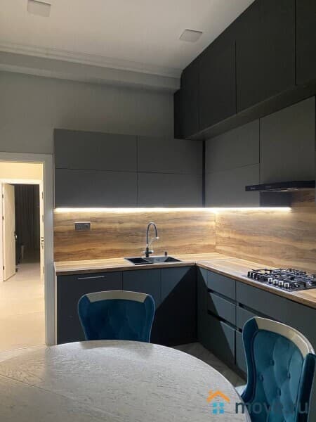 3-комн. квартира, 103 м²