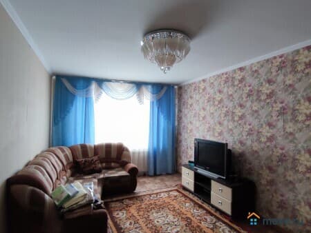 Продаем 2-комнатную квартиру, 52 м², Шарыпово, микрорайон 6-й, 10