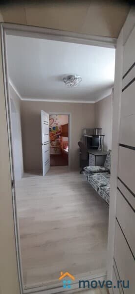 дом, 80 м²