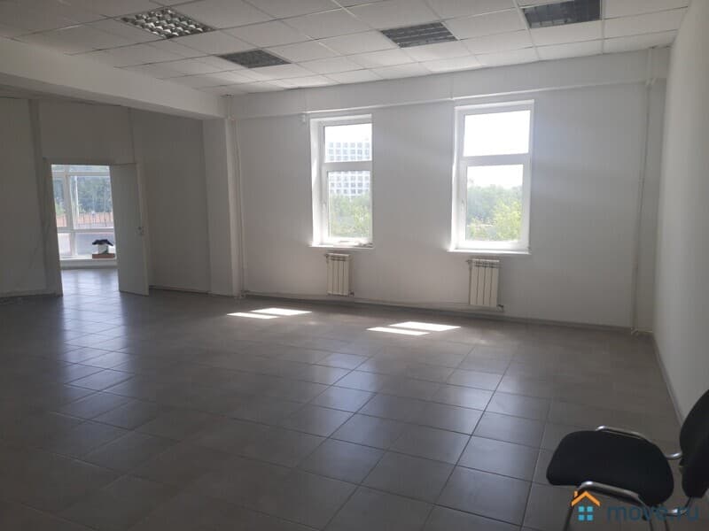 офис, 80 м²