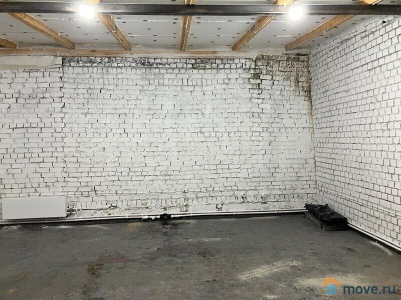 склад, 90 м²
