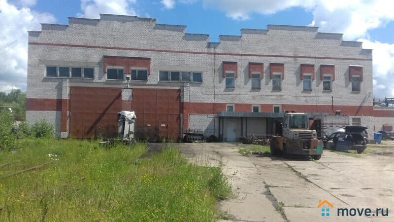 нежилое здание, 564 м&sup2;