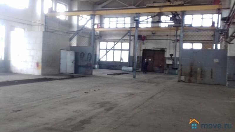 нежилое здание, 564 м&sup2;