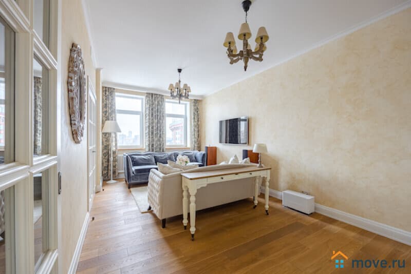 5-комн. квартира, 130.7 м²