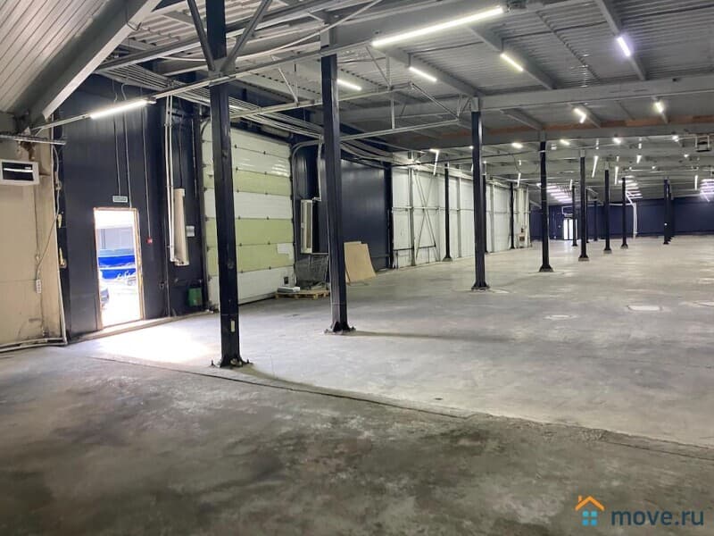 склад, 2000 м&sup2;