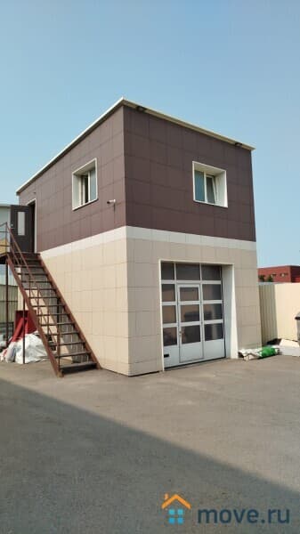 отдельное здание, 456 м²