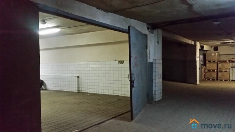 склад, 93 м²