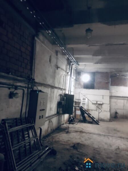 склад, 100 м&sup2;