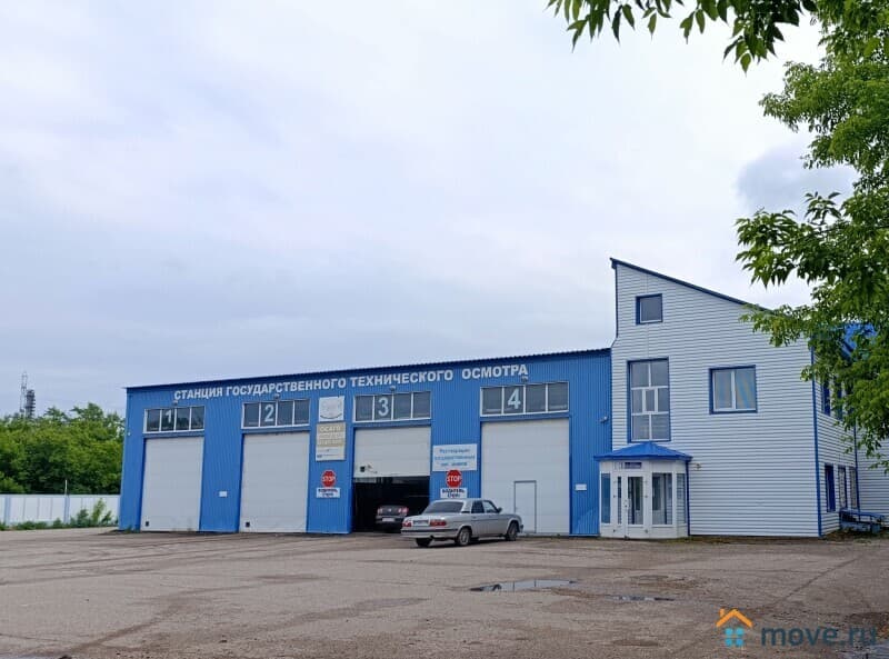 отдельное здание, 953 м²