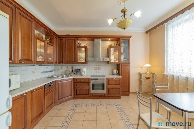 2-комн. квартира, 84 м²