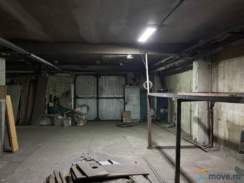 склад, 650 м&sup2;