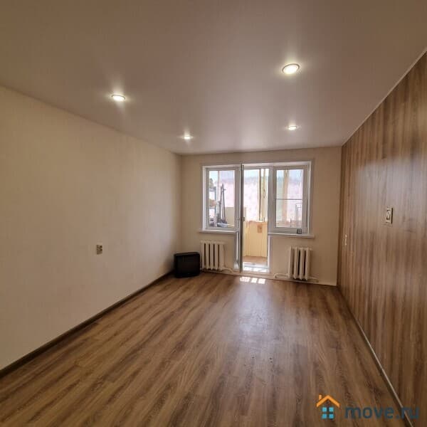 1-комн. квартира, 317 м²