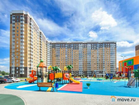Продается 1-комнатная квартира, 48 м², Киров, улица Карла Маркса