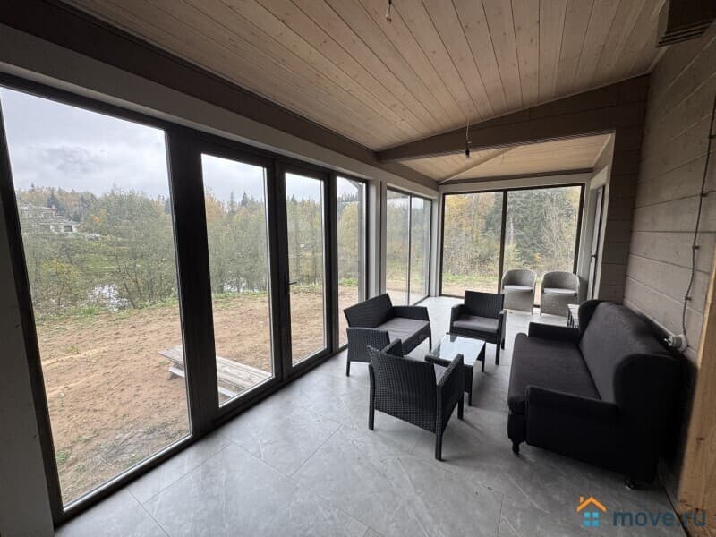 дом, 322 м&sup2;